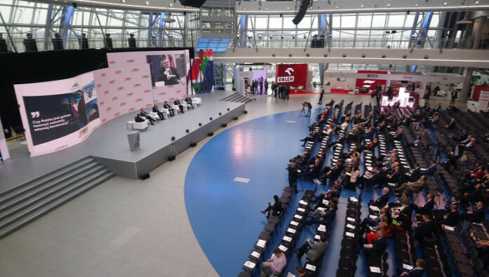 590 business conference in Rzeszów a path to modernisation