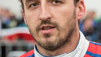 Robert Kubica fans rejoice! He is back on track!