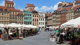 William Richardson and Artur Górniewski explore the history of Poland in Warsaw's Old Town.