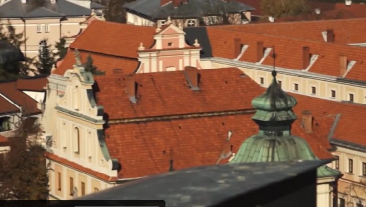Sandomierz - a medieval city virtually frozen in time. William Richardson has more (1)