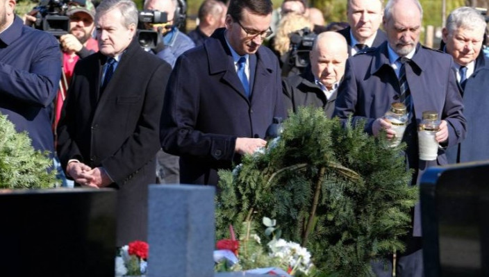 Tenth anniversary of the Smoleńsk plane crash commemorated