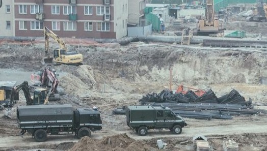 WW2 bomb beneath Warsaw. 1500 inhabitants evacuated!