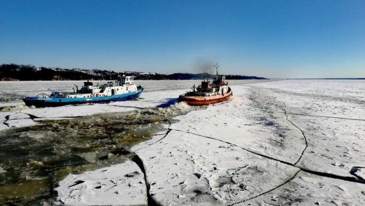 Icebreakers on the Vistula River near Włocławek