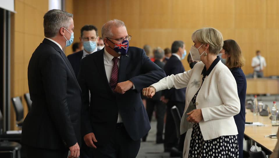 Poland helps Australia. One million doses of Pfizer's vaccine will go to the Antipodes.  Premier Scott Morrison thanks for 'a million doses of hope'