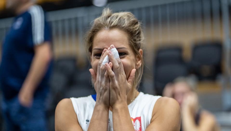 Climbing world record for Aleksandra Mirosław