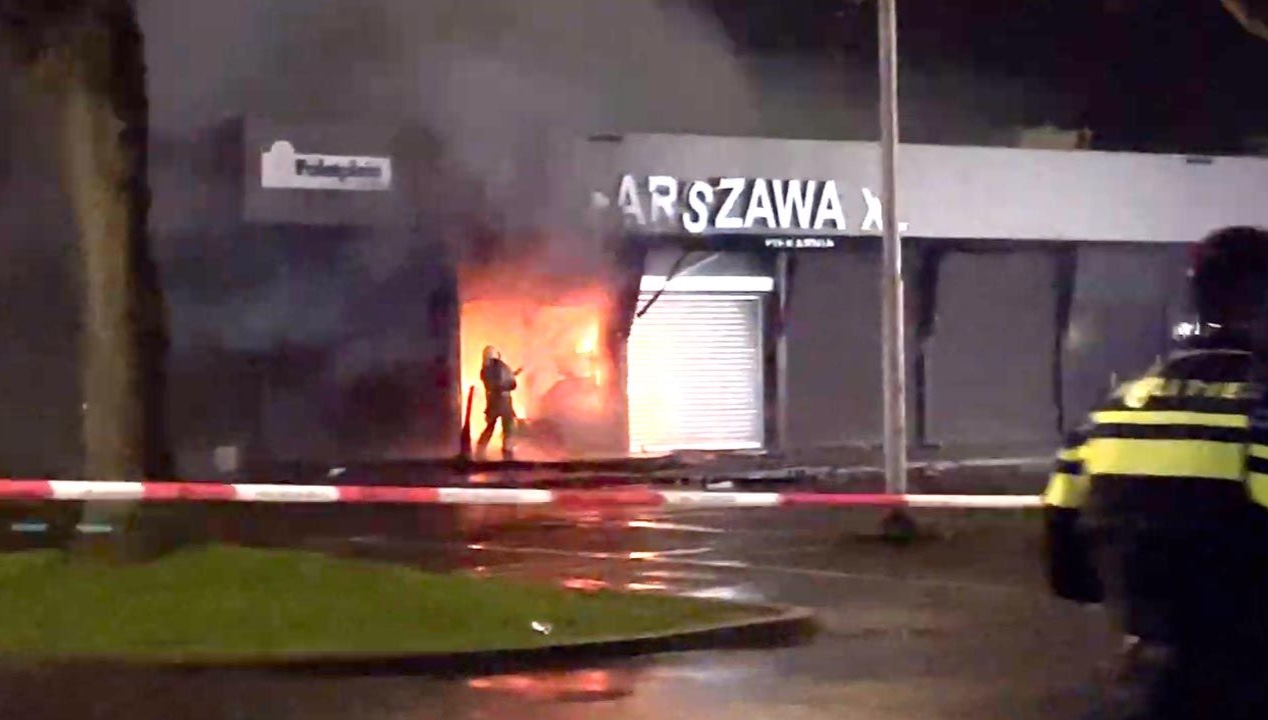 Explosion in a Polish shop in central Netherlands