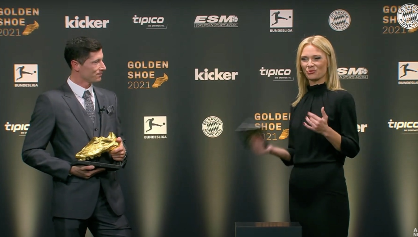 Robert Lewandowski received the Golden Boot award. Polish top scorer in Europe