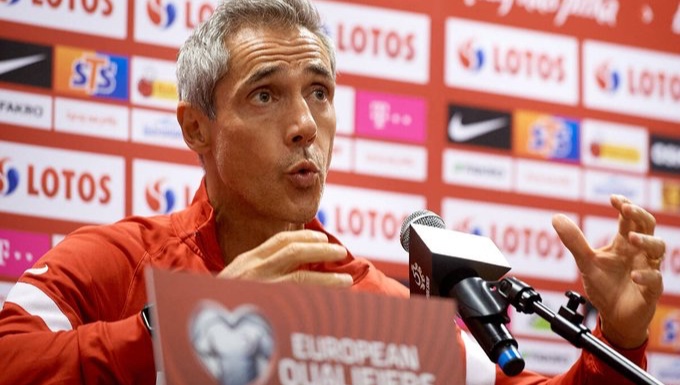 Paulo Sousa was offered a job in Argentina. The Polish national team's selector has an emergency solution