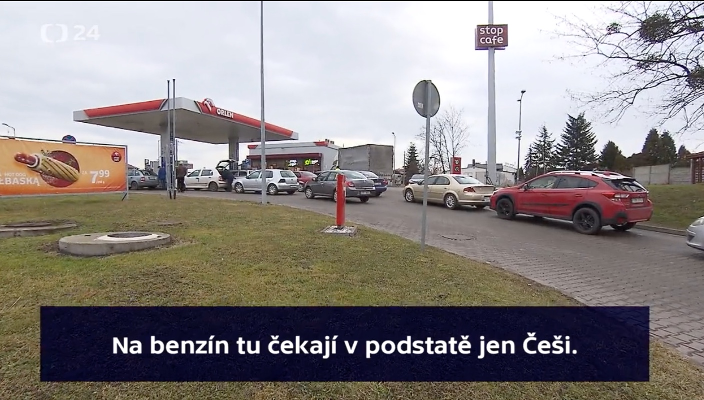 Czech TV on fuel prices in Poland