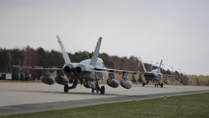 American F-18 fighter jets have already arrived in Poland