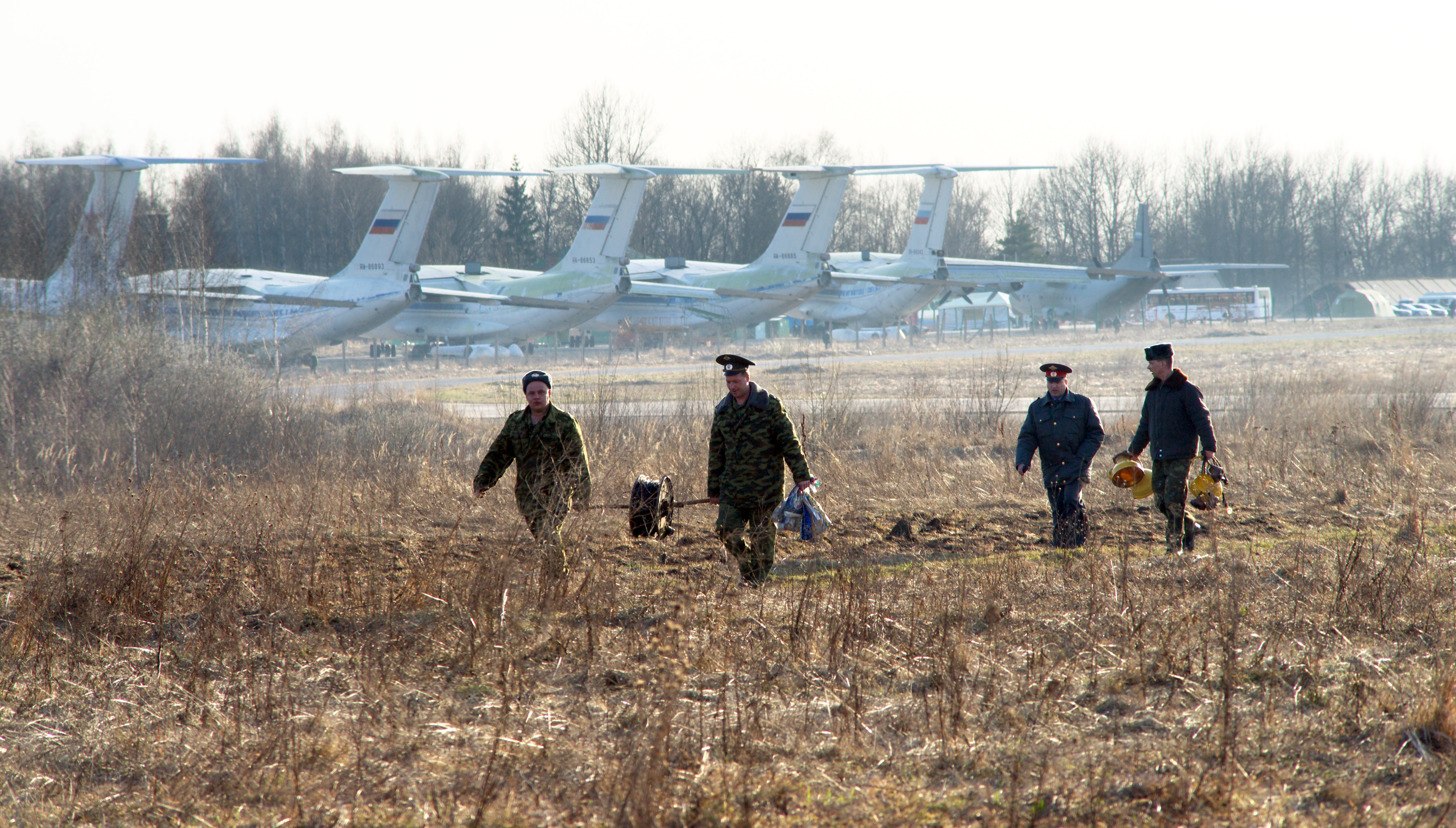 Court issues arrest warrant against air controller over Smolensk crash