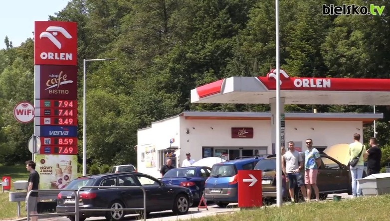 All cars suddenly broke! A strike at a PKN Orlen petrol station in Bielsko-Biała