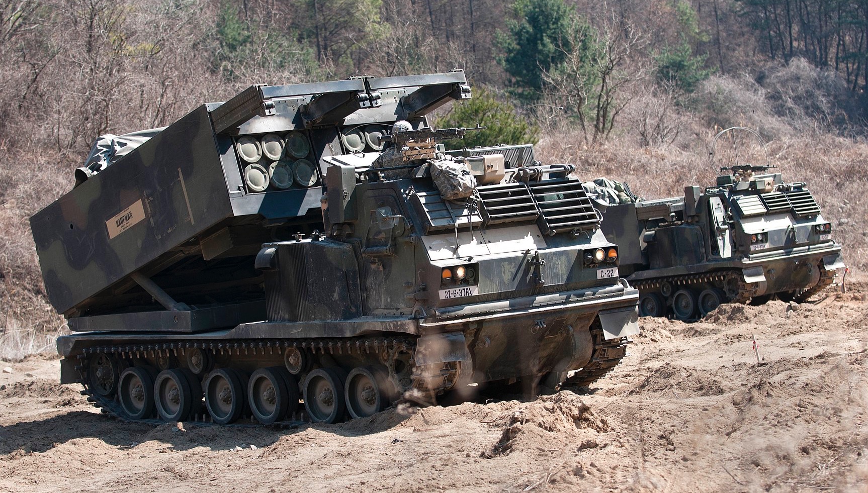 The first MLRS M270 arrived in Ukraine. 