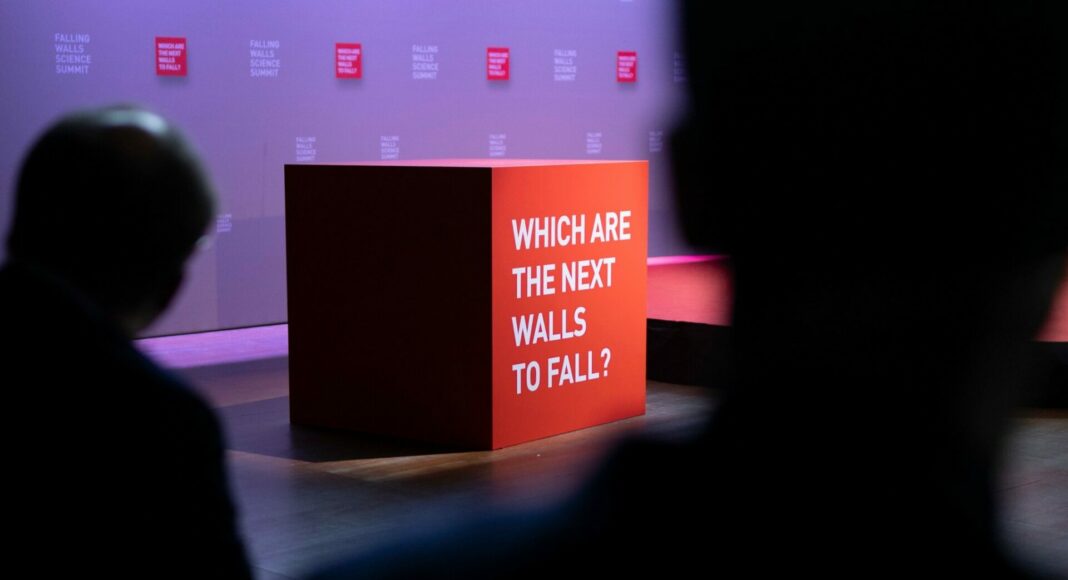 Falling Walls Lab Warsaw - Agnieszka Żuchowska and Kiranmai Uppuluri advanced to the final of the competition in Berlin