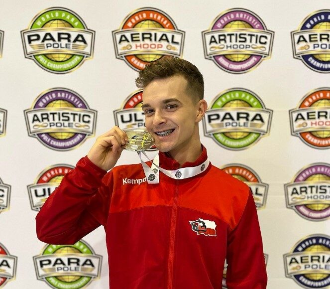 Igor Gajewski with silver medal