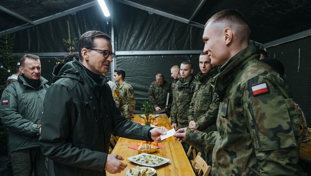 Mateusz Morawiecki, the Polish prime minister, has said that there are three pillars of a strong Polish army, which include domestic and foreign purchases, stable public finance and membership in military alliances.