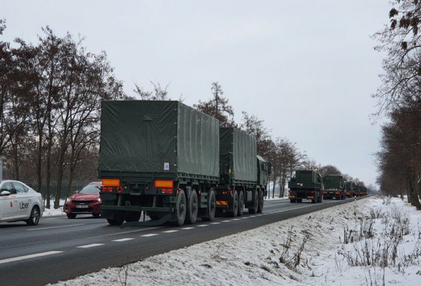 The Polish Patriot launchers are being transported from Sochaczew to the airfield in Bemowo, Warsaw, as a part of the instruction of the 3rd Warsaw Air Defence Missile Brigade, the post read.