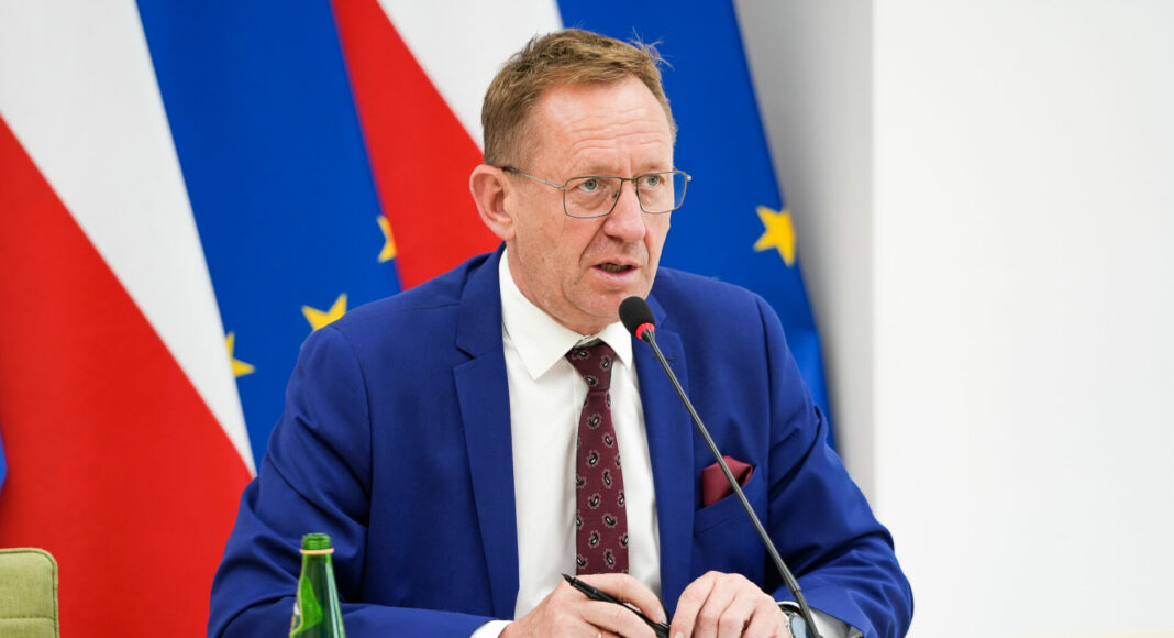 Polish Agriculture Minister Robert Telus has defended the government's aid package for farmers affected by an influx of Ukrainian grain, stating that it does not violate World Trade Organisation (WTO) regulations.