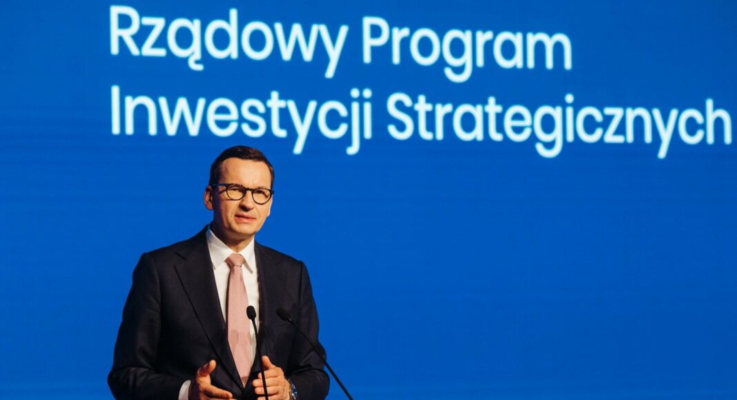 Polish PM Unveils Ambitious Billions Boost for Local Governments Under Strategic Investment Programme