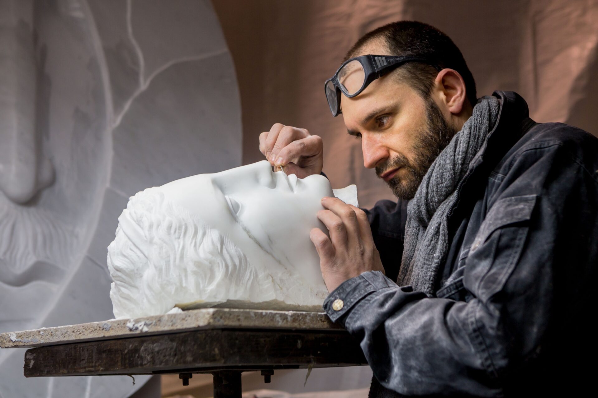 A Polish Artistic Sensation Hits the Queen of the Italian Dolomites: Michał Jackowski's Sculpture Exhibition Set to Dazzle Cortina d’Ampezzo