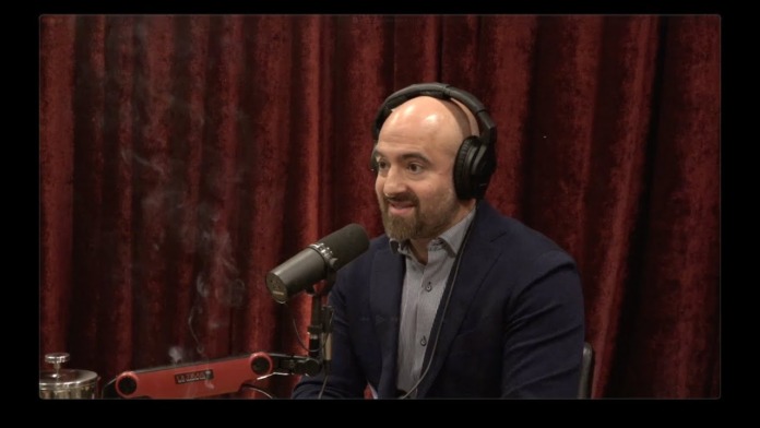 The article titled “How to Dismantle an Illiberal Democracy,” authored by Jarosław Kuisz and Karolina Wigura became a topic of discussion on the extremely popular podcast The Joe Rogan Experience, where Mike Benz, head of the Foundation for Freedom Online, was a guest.