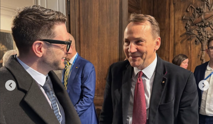 Sikorski and Trzaskowski in Munich – But Why No Photo with Soros?