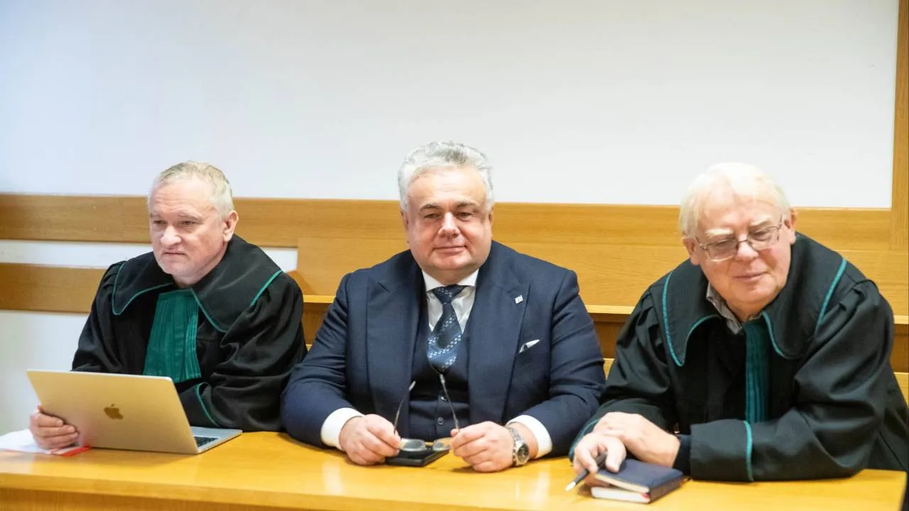 Sakiewicz freigesprochen. Das Urteil löst massive Reaktionen im Internet ...